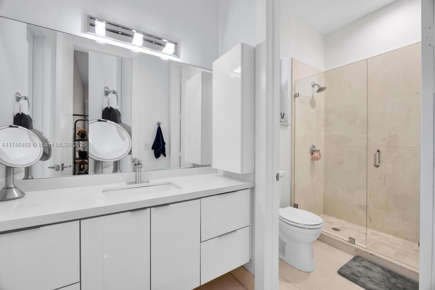 CORAL ESTATES - Residential