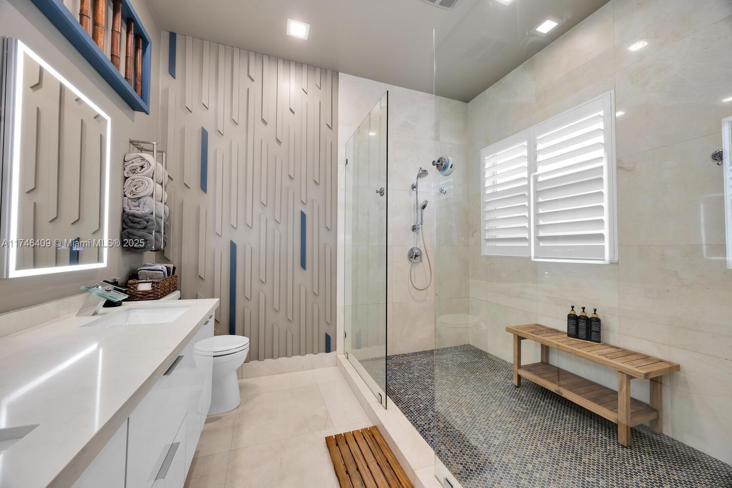 CORAL ESTATES - Residential