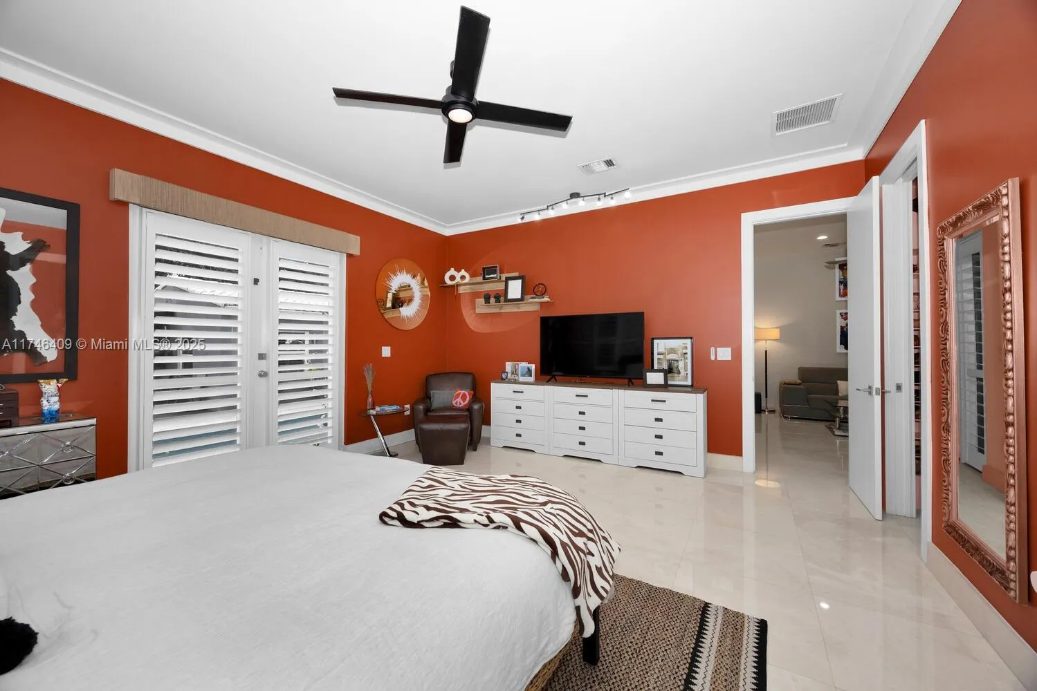 Coral Gables, Florida 33134, United States, 5 Bedrooms Bedrooms, ,4 BathroomsBathrooms,Residential,Active,77291