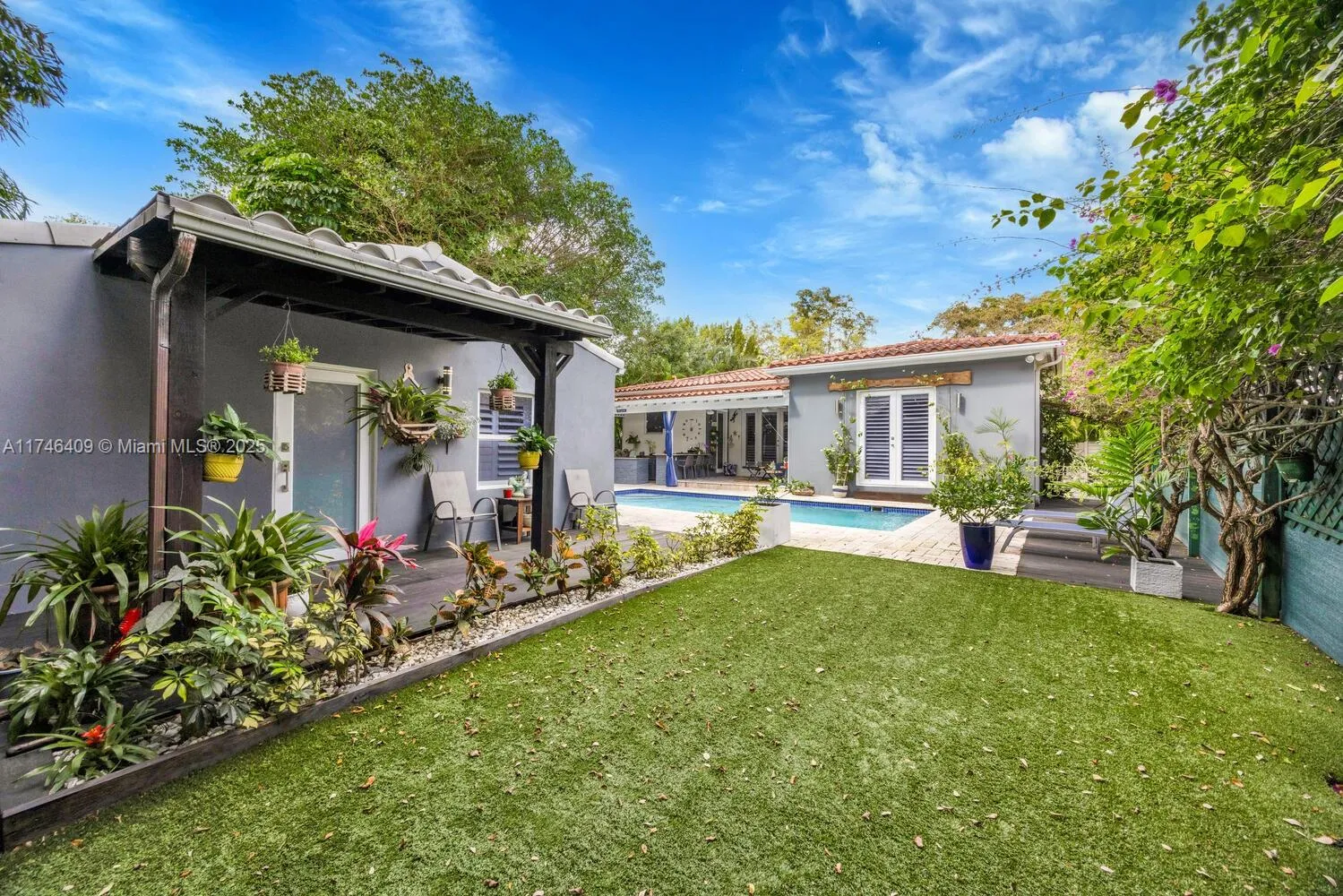 Coral Gables, Florida 33134, United States, 5 Bedrooms Bedrooms, ,4 BathroomsBathrooms,Residential,Active,77291