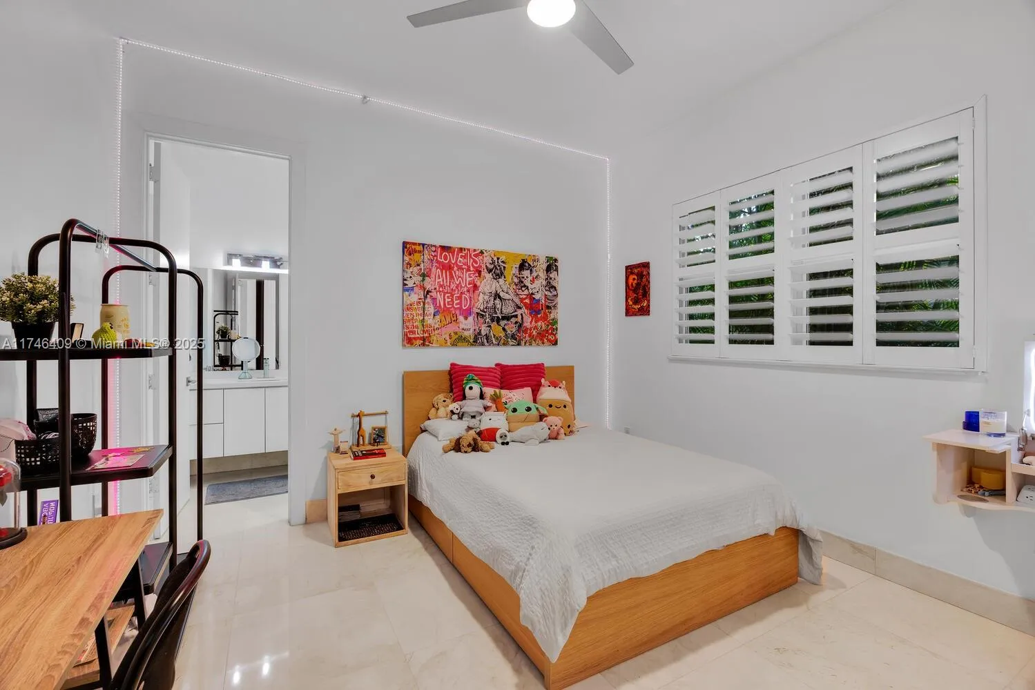 Coral Gables, Florida 33134, United States, 5 Bedrooms Bedrooms, ,4 BathroomsBathrooms,Residential,Active,77291