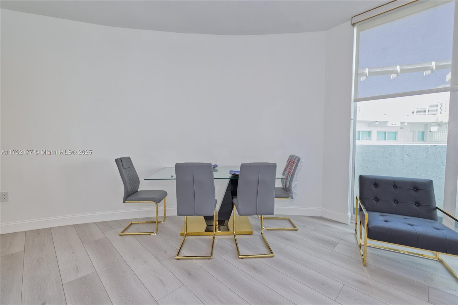 REGATTA AT INDIAN CREEK C - Residential Lease