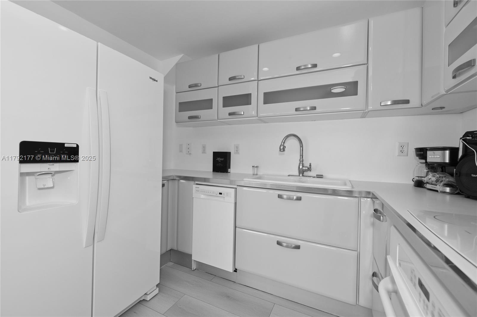 REGATTA AT INDIAN CREEK C - Residential Lease