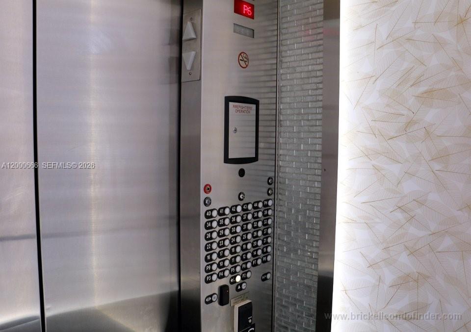 IVY CONDO - Residential Lease