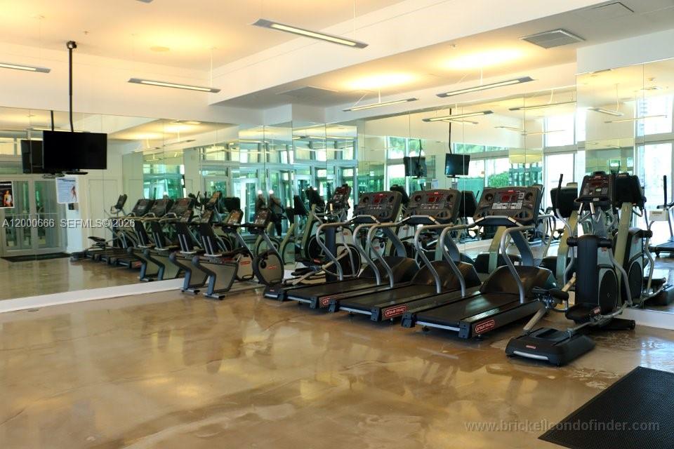 IVY CONDO - Residential Lease