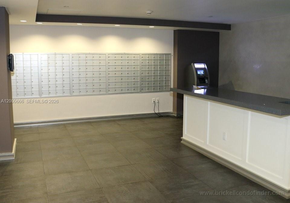 IVY CONDO - Residential Lease