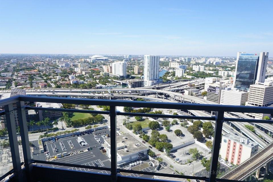 IVY CONDO - Residential Lease