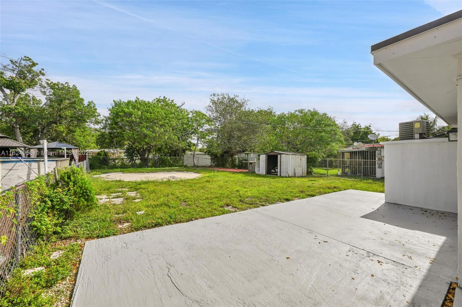 1355 NW 121st St, North Miami, FL, 33167/$425,000 4 1355 NW 121st St