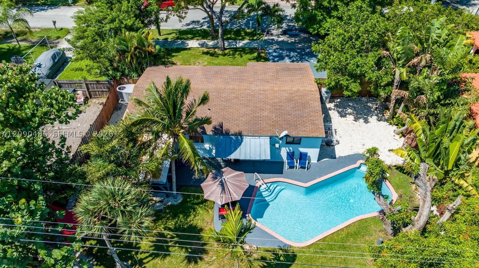 3360 NE 12th Ter
