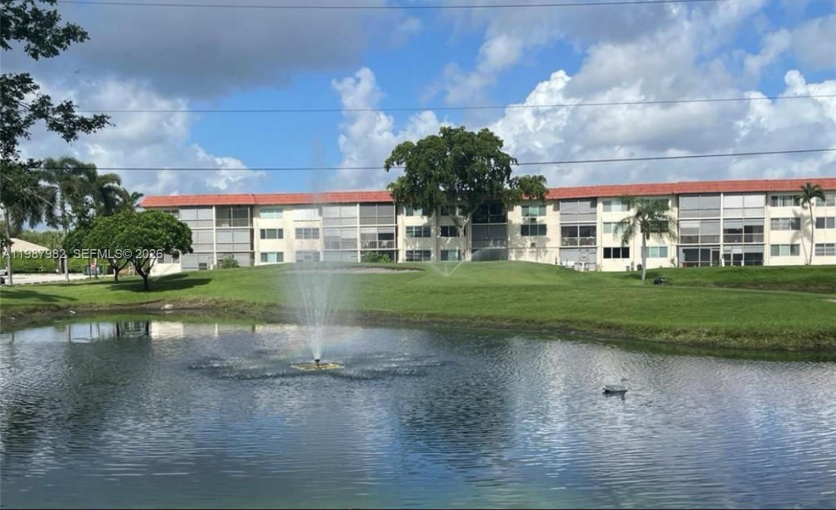 HOLLYBROOK GOLF AND TENNIS - Residential Lease