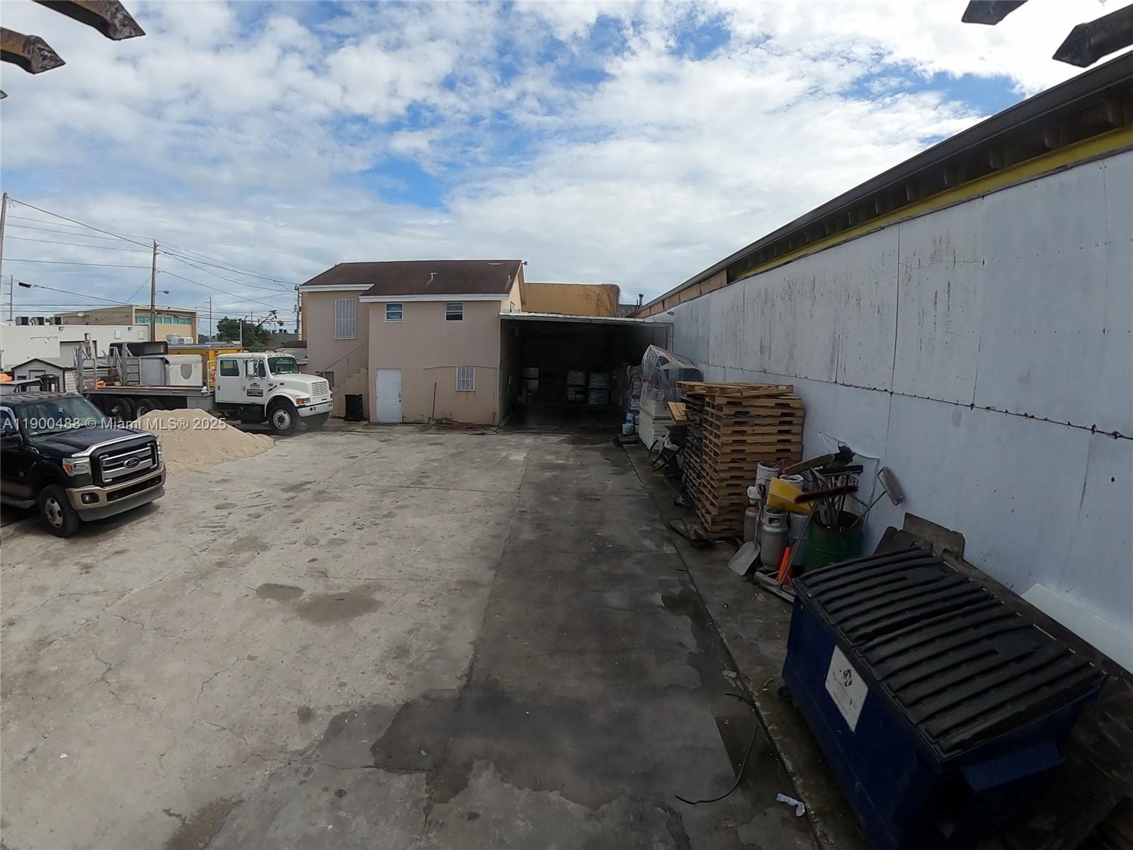 2484 NW 21st Ter