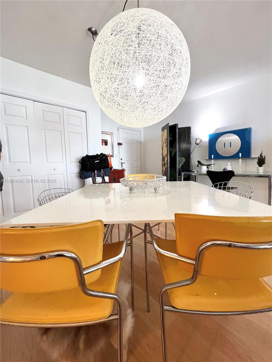 ISLAND POINTE CONDO - Residential