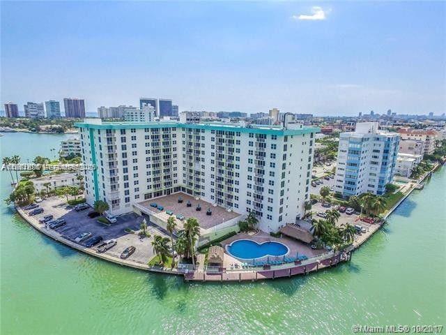 ISLAND POINTE CONDO - Residential