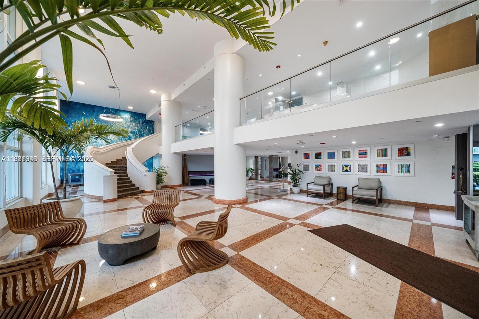 ISLAND POINTE CONDO - Residential