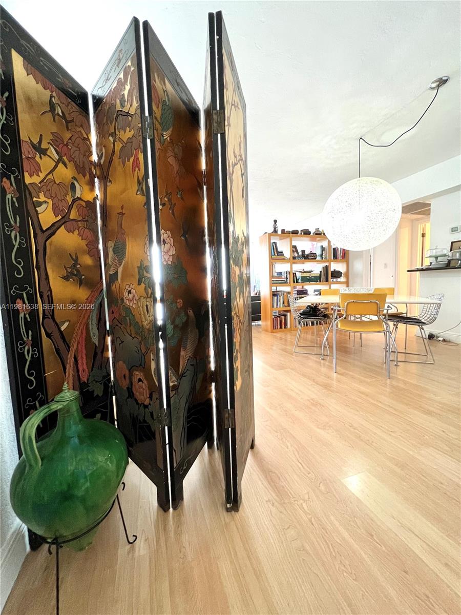 ISLAND POINTE CONDO - Residential