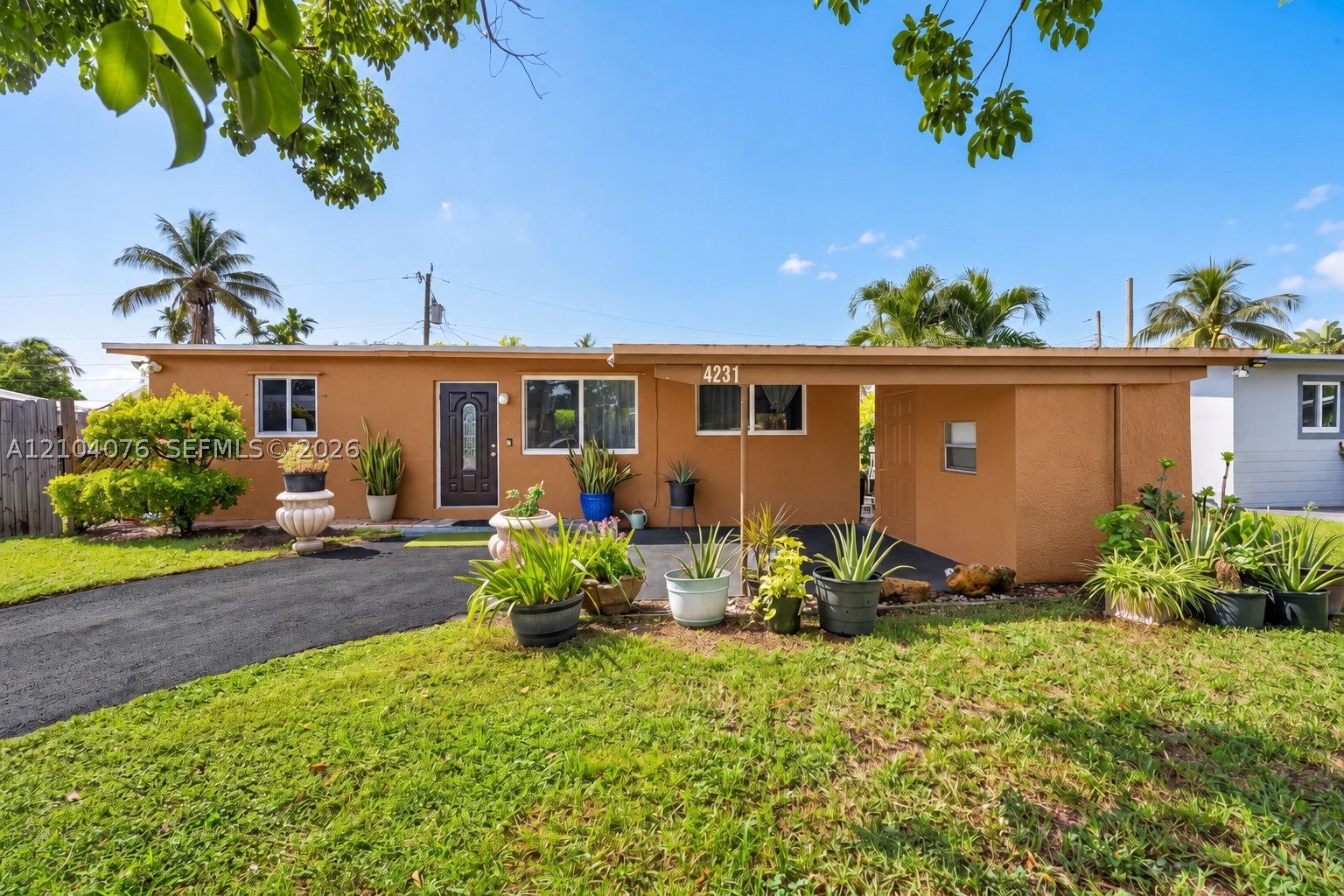 4231 NW 12th Ave