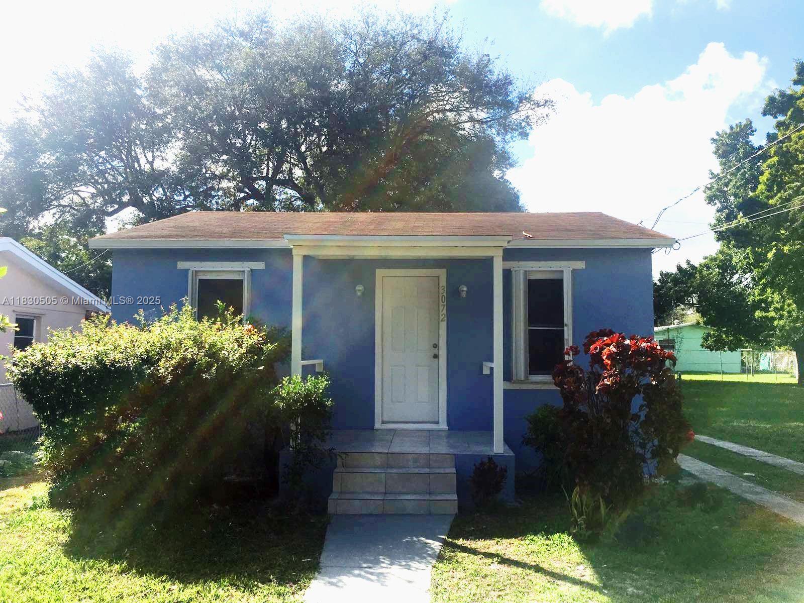 Zoned for Duplexes. Prime Investment Opportunity! This beautifully renovated 2 bed / 1 bath home features a spacious open-concept layout with wood and tile flooring, an updated kitchen, and shutters throughout. Currently rented for $2,150/month, offering a strong 5% CAP rate in a high-demand rental market with low vacancy rates. Ideal for investors seeking immediate cash flow and long-term upside potential. Zoned T3-O—possibility to build an additional unit. Don’t miss out on this turnkey income-producing property with future development potential!
