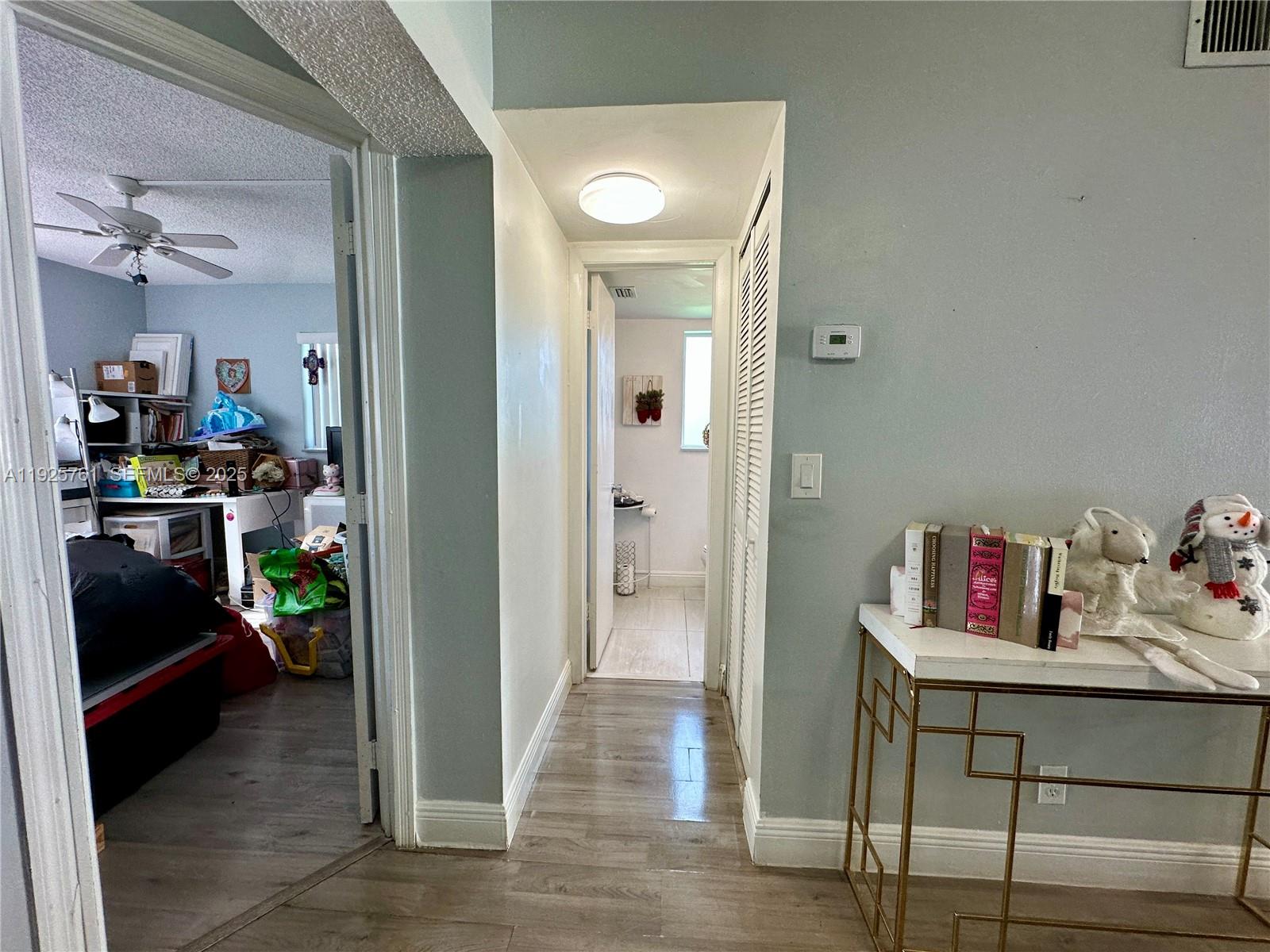 ORIOLE GOLF & TENNIS CLUB - Residential