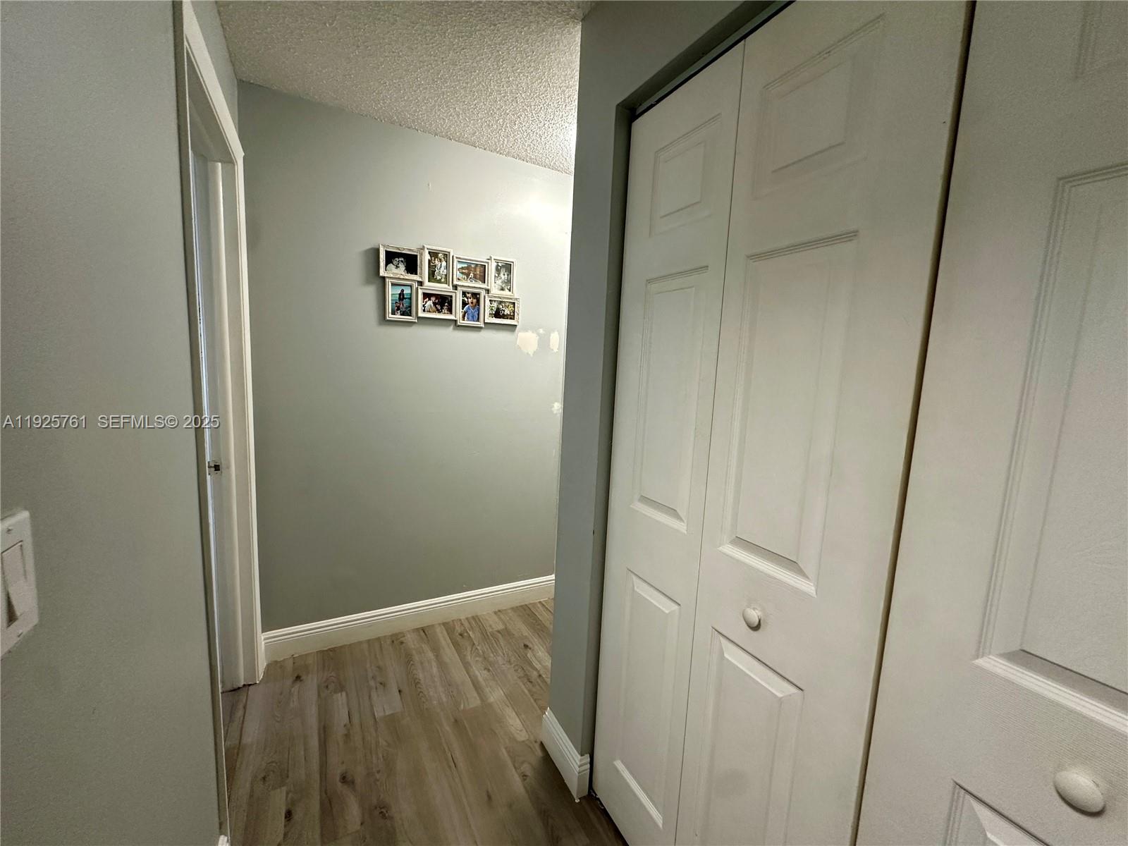 ORIOLE GOLF & TENNIS CLUB - Residential