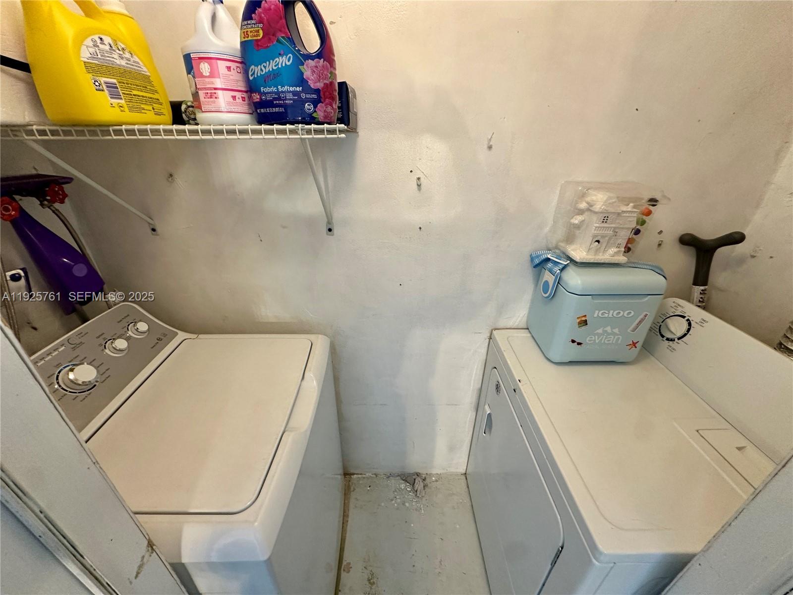 ORIOLE GOLF & TENNIS CLUB - Residential