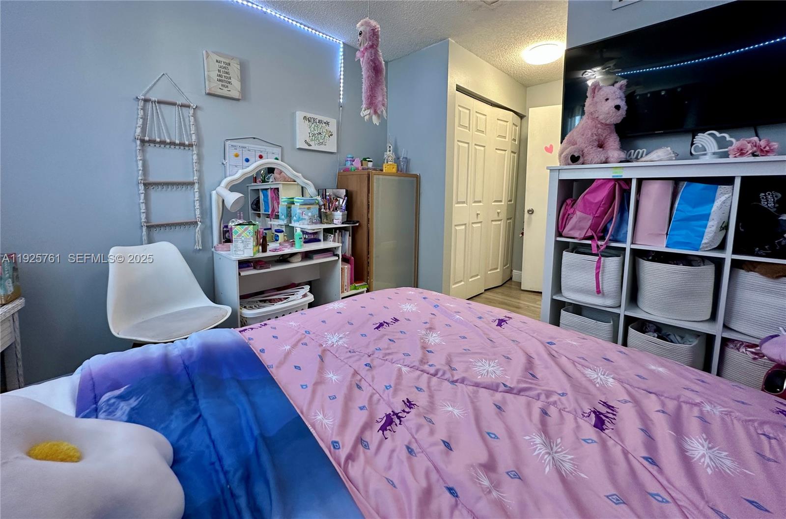 ORIOLE GOLF & TENNIS CLUB - Residential