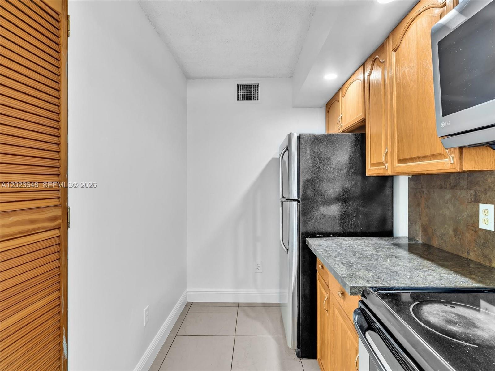 VILLA RUSTICA I CONDO - Residential