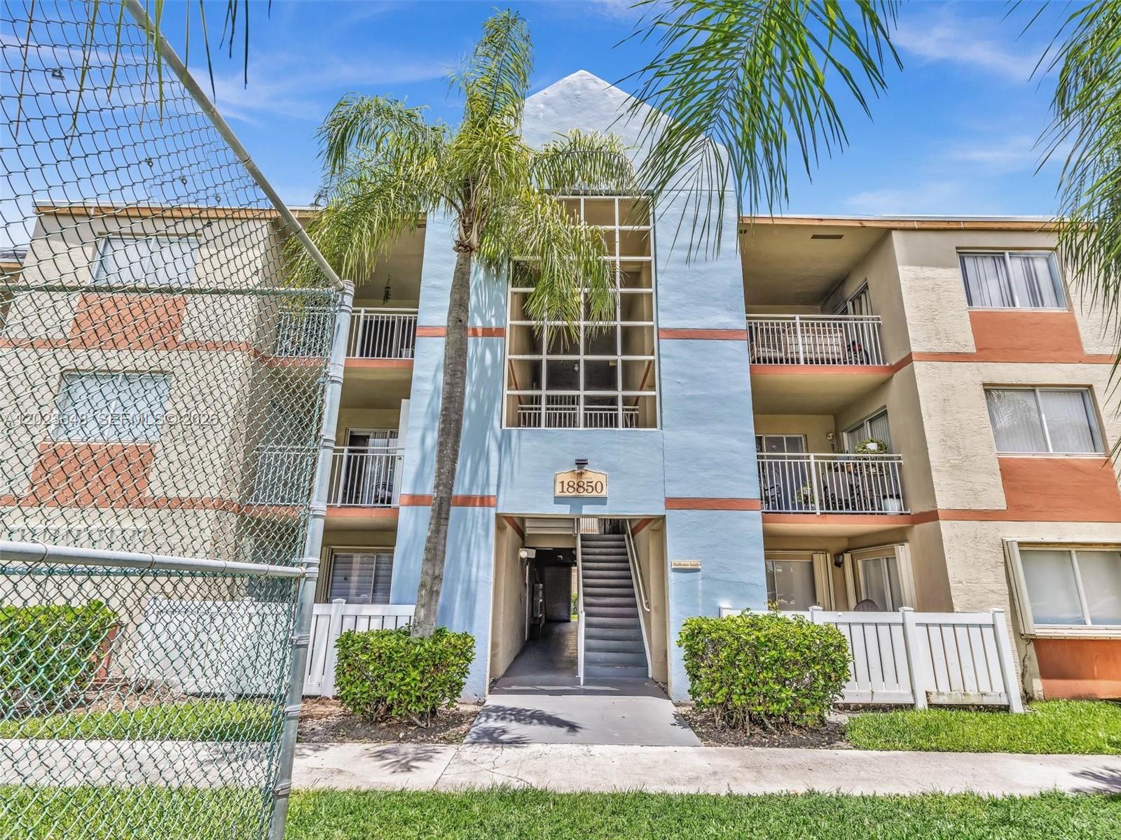 VILLA RUSTICA I CONDO - Residential