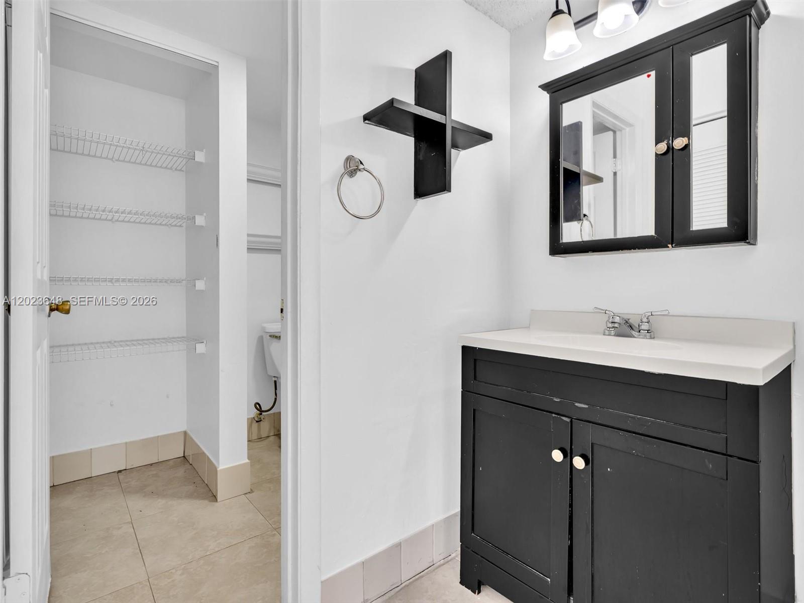 VILLA RUSTICA I CONDO - Residential