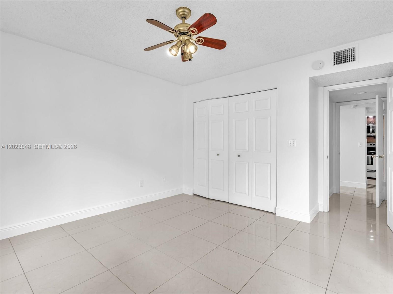 VILLA RUSTICA I CONDO - Residential