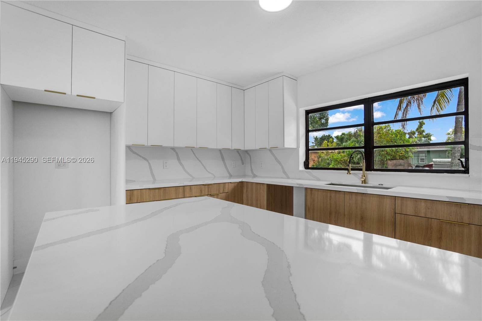 CAROL CITY REV PLAT - Residential