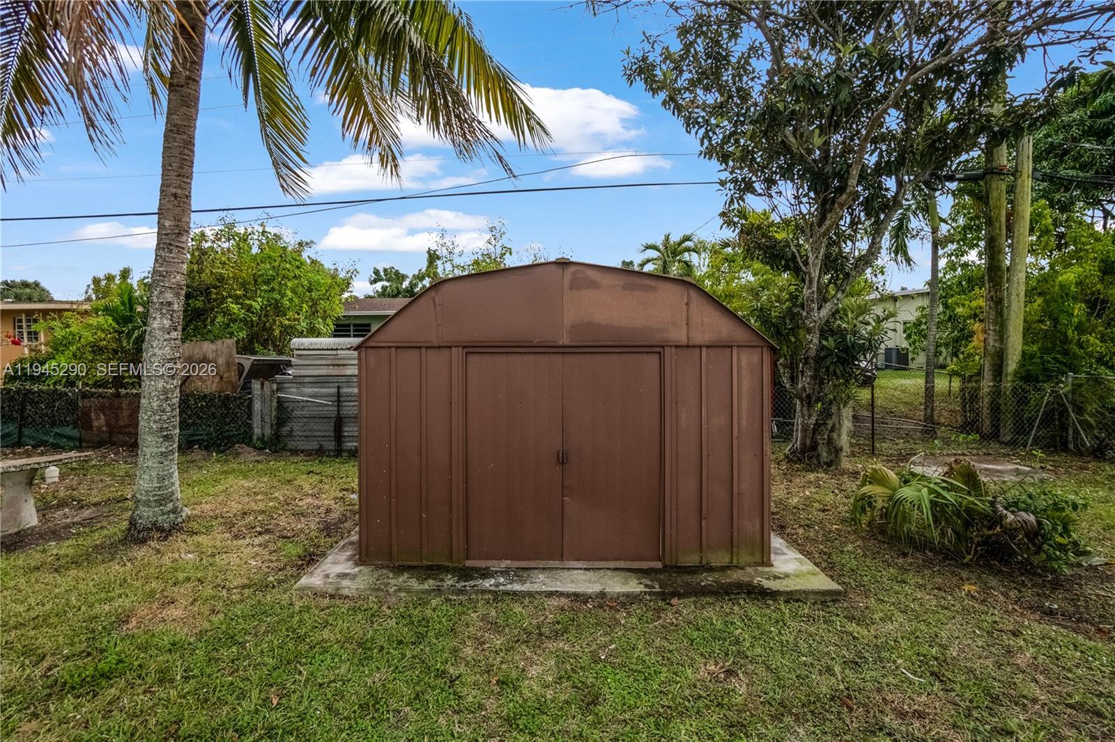 CAROL CITY REV PLAT - Residential