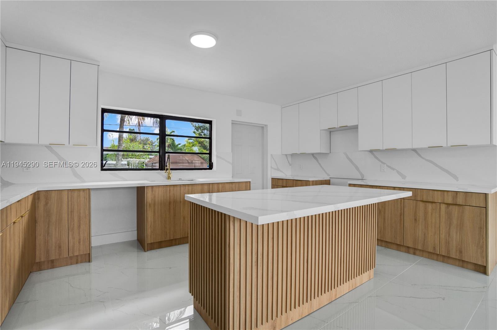 CAROL CITY REV PLAT - Residential