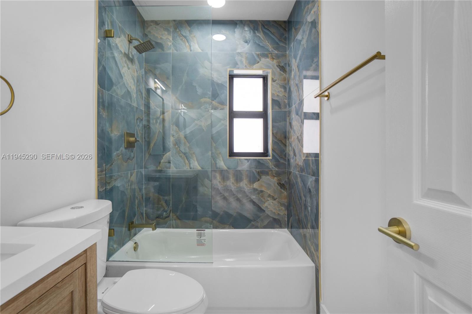 CAROL CITY REV PLAT - Residential