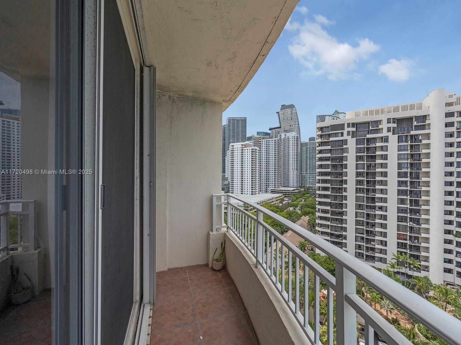 770 Claughton Island Dr 1709