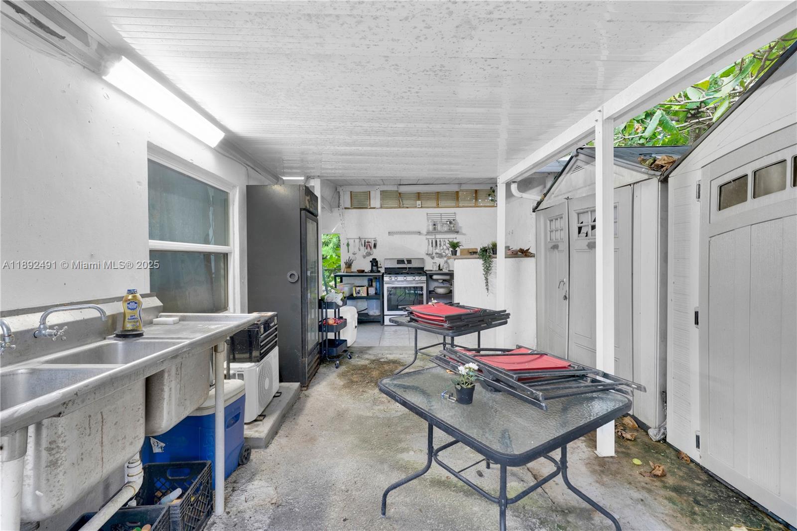 PALMLAND HOMES SOUTH NO S - Residential