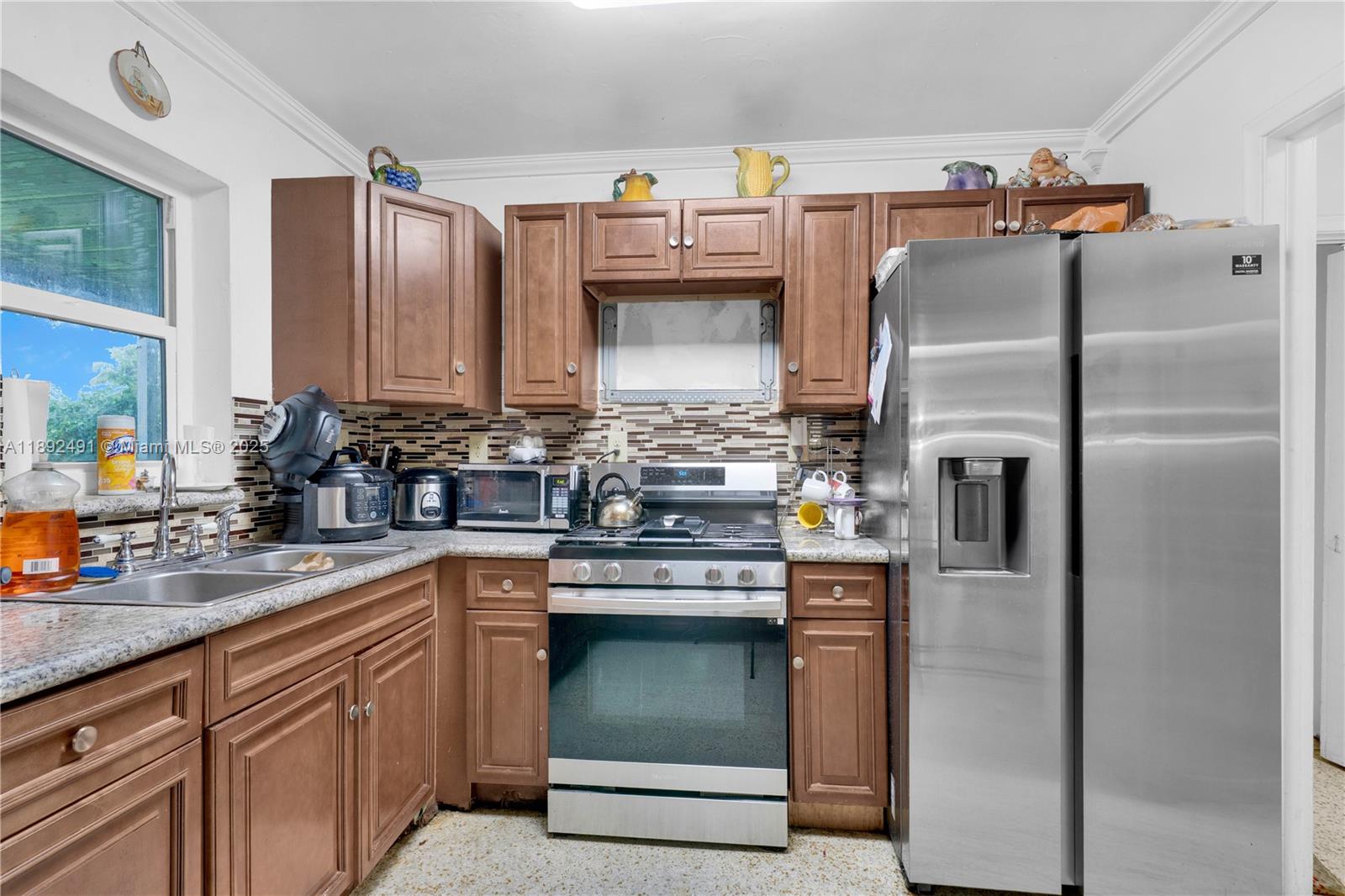 PALMLAND HOMES SOUTH NO S - Residential