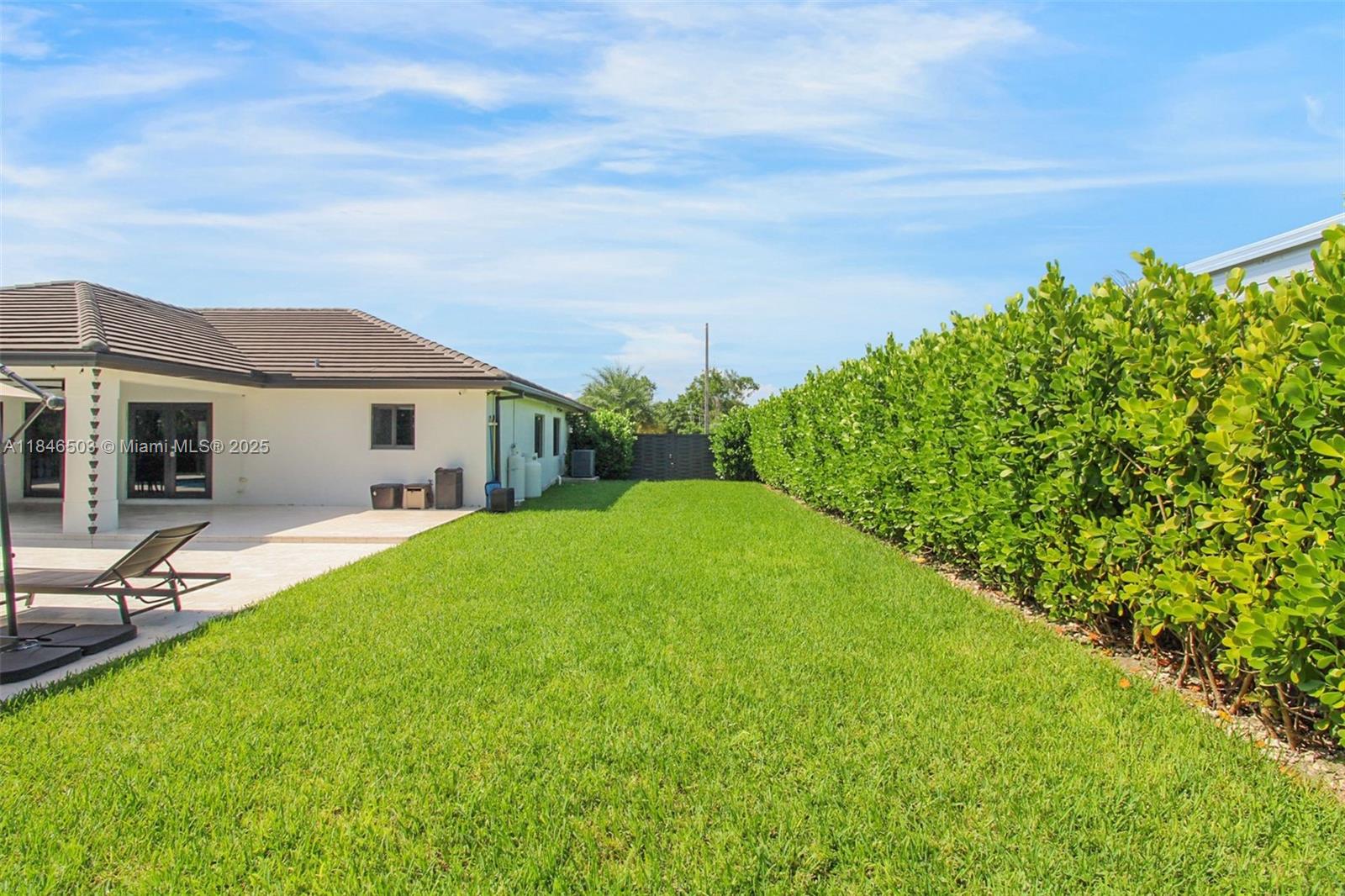 REDLANDS COVE - Residential