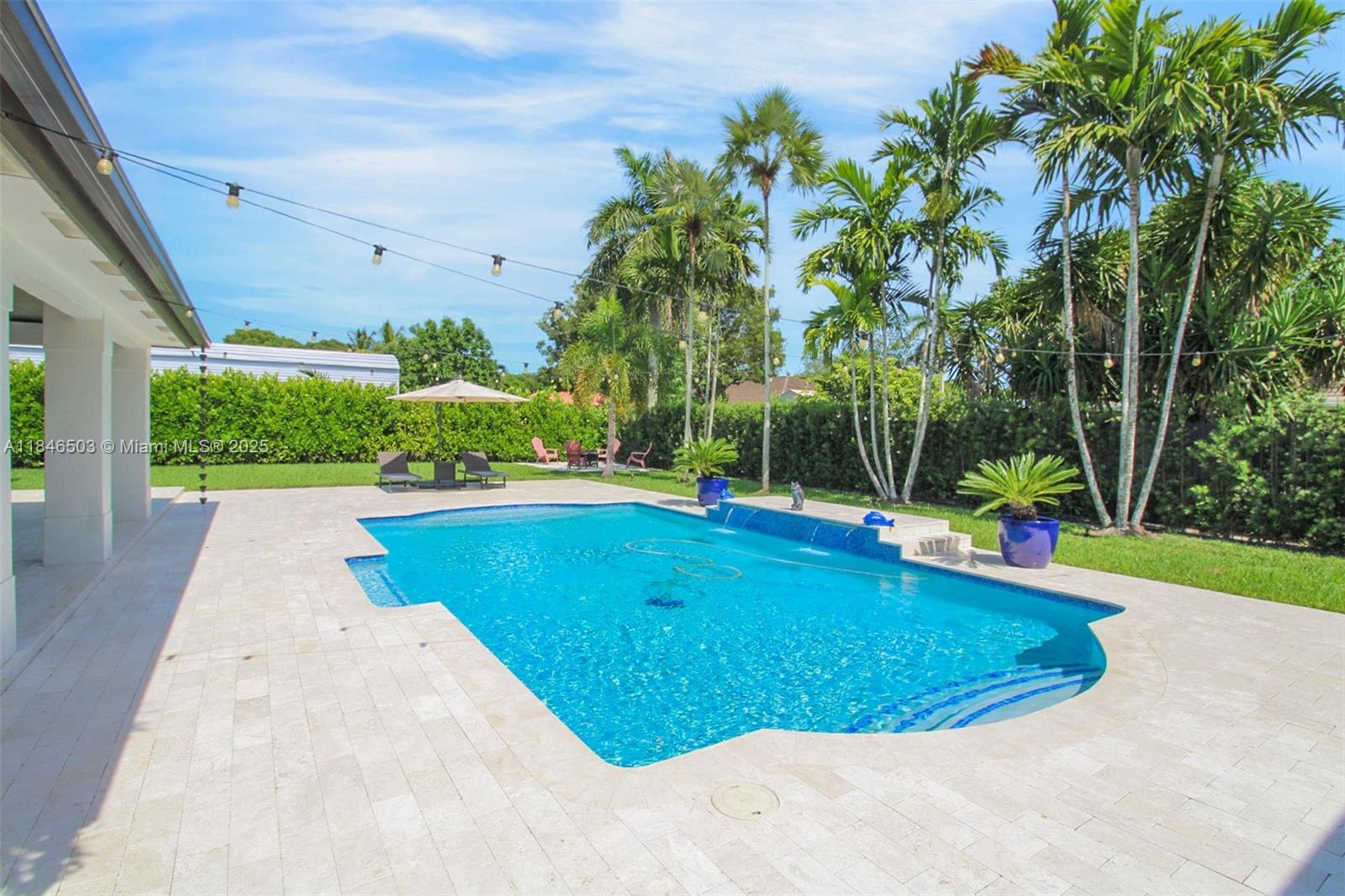 REDLANDS COVE - Residential