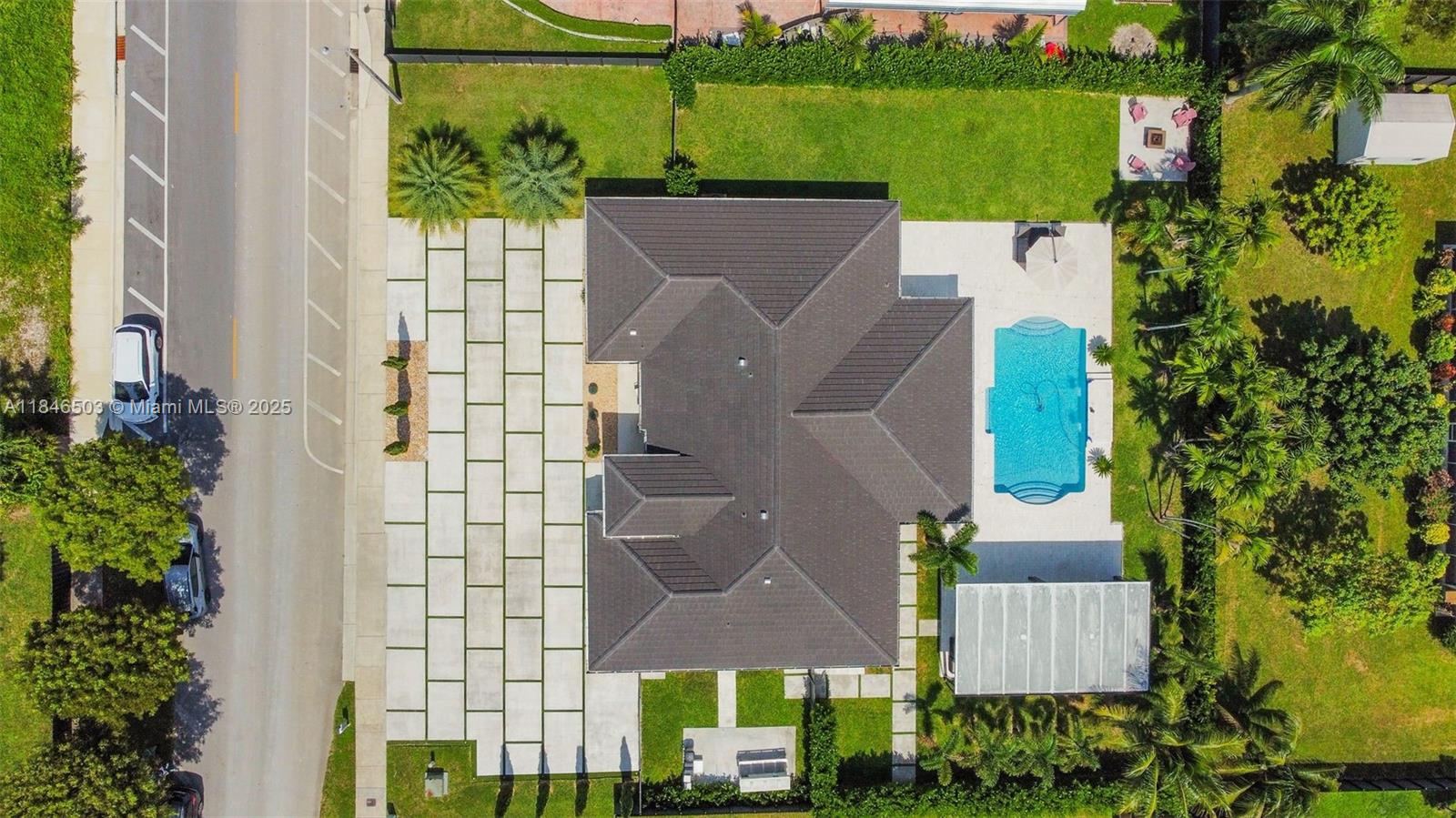 REDLANDS COVE - Residential