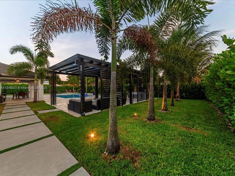 REDLANDS COVE - Residential