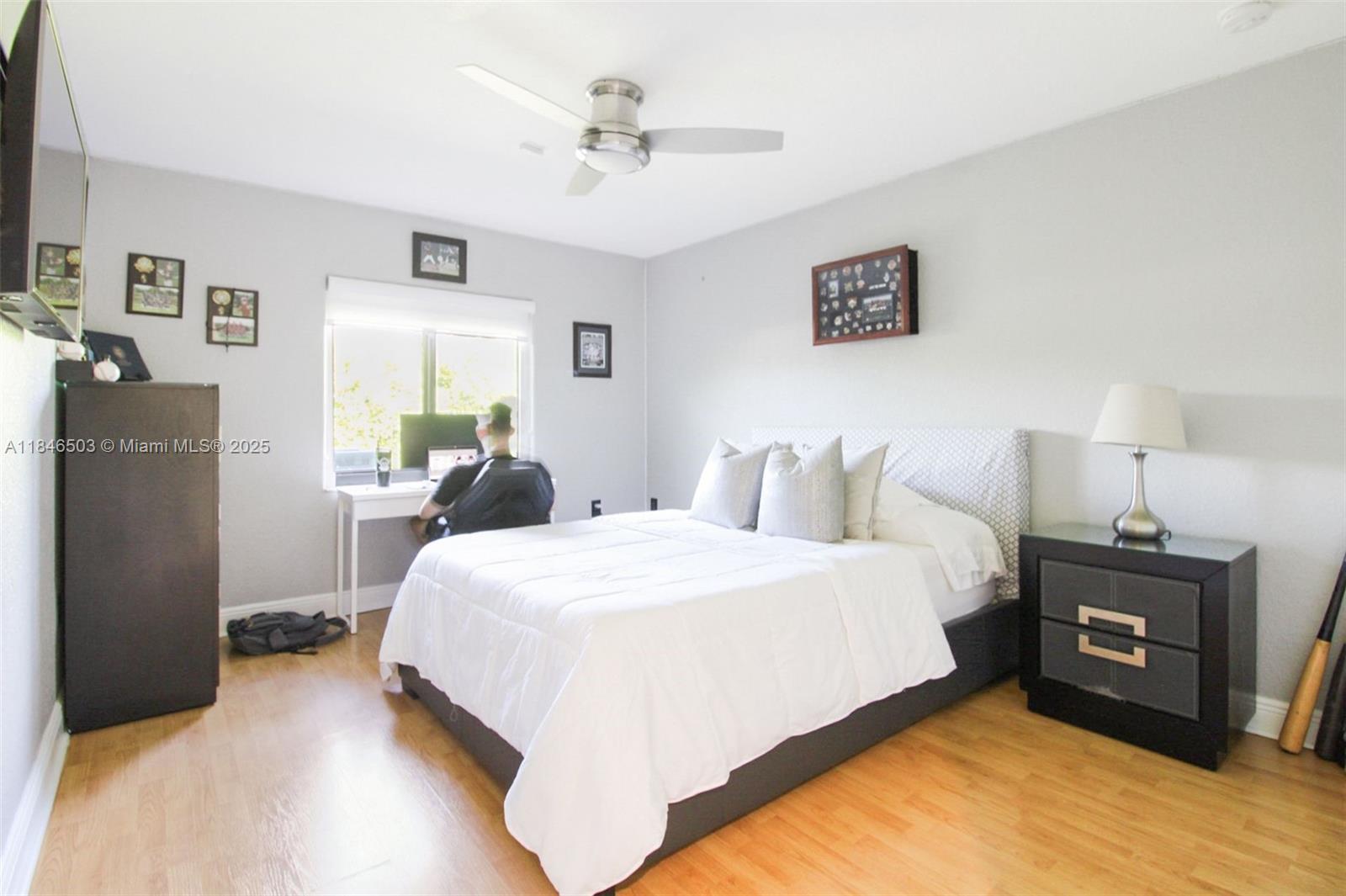 REDLANDS COVE - Residential