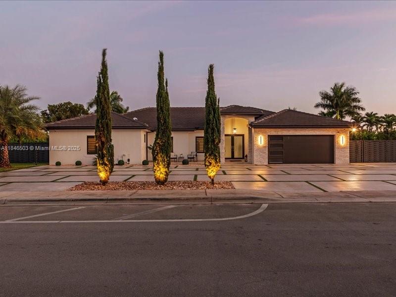 REDLANDS COVE - Residential