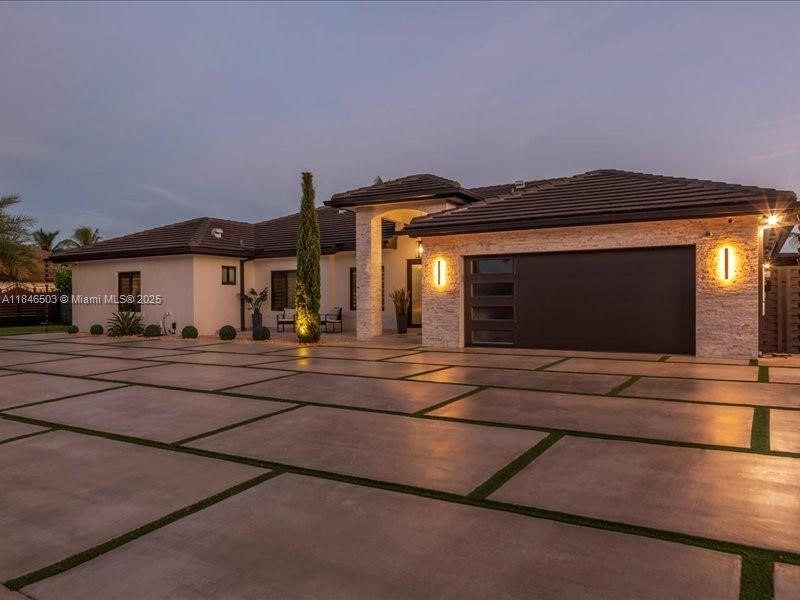 REDLANDS COVE - Residential