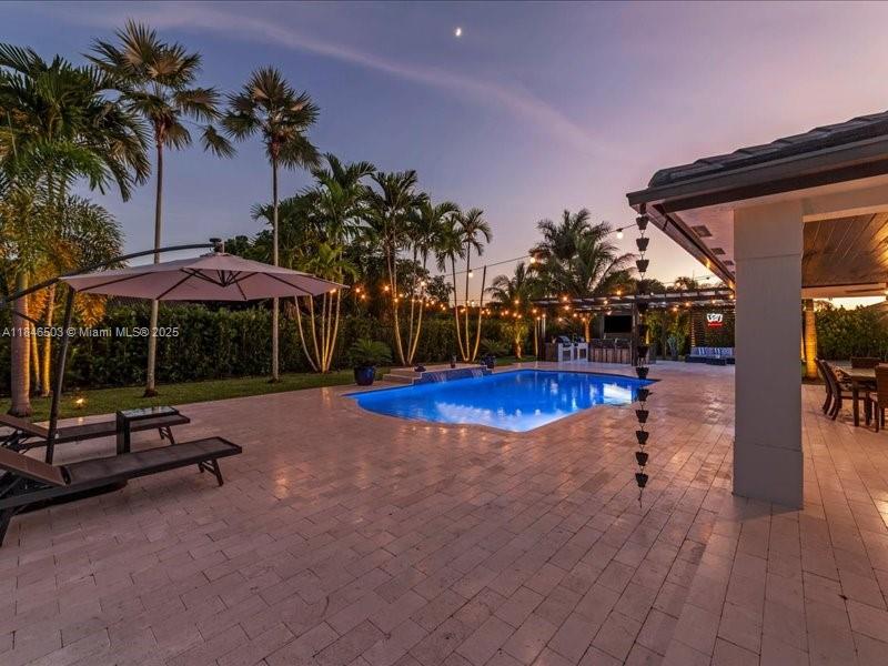 REDLANDS COVE - Residential