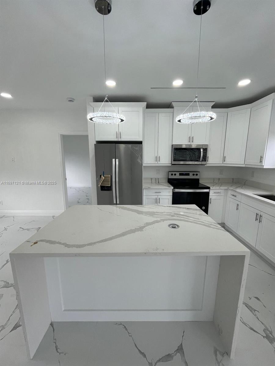 CAPE CORAL UNIT 88 (331350 - Residential