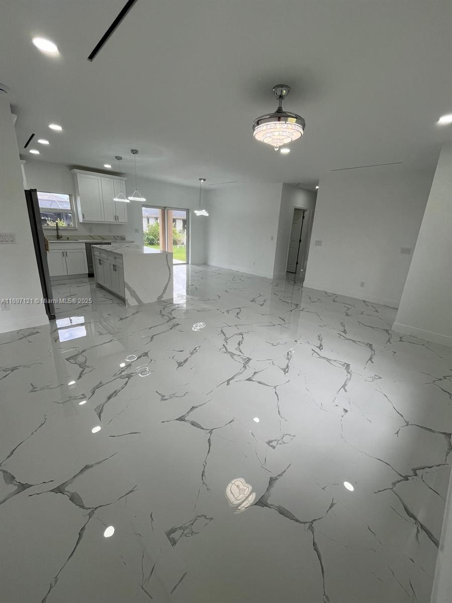 CAPE CORAL UNIT 88 (331350 - Residential