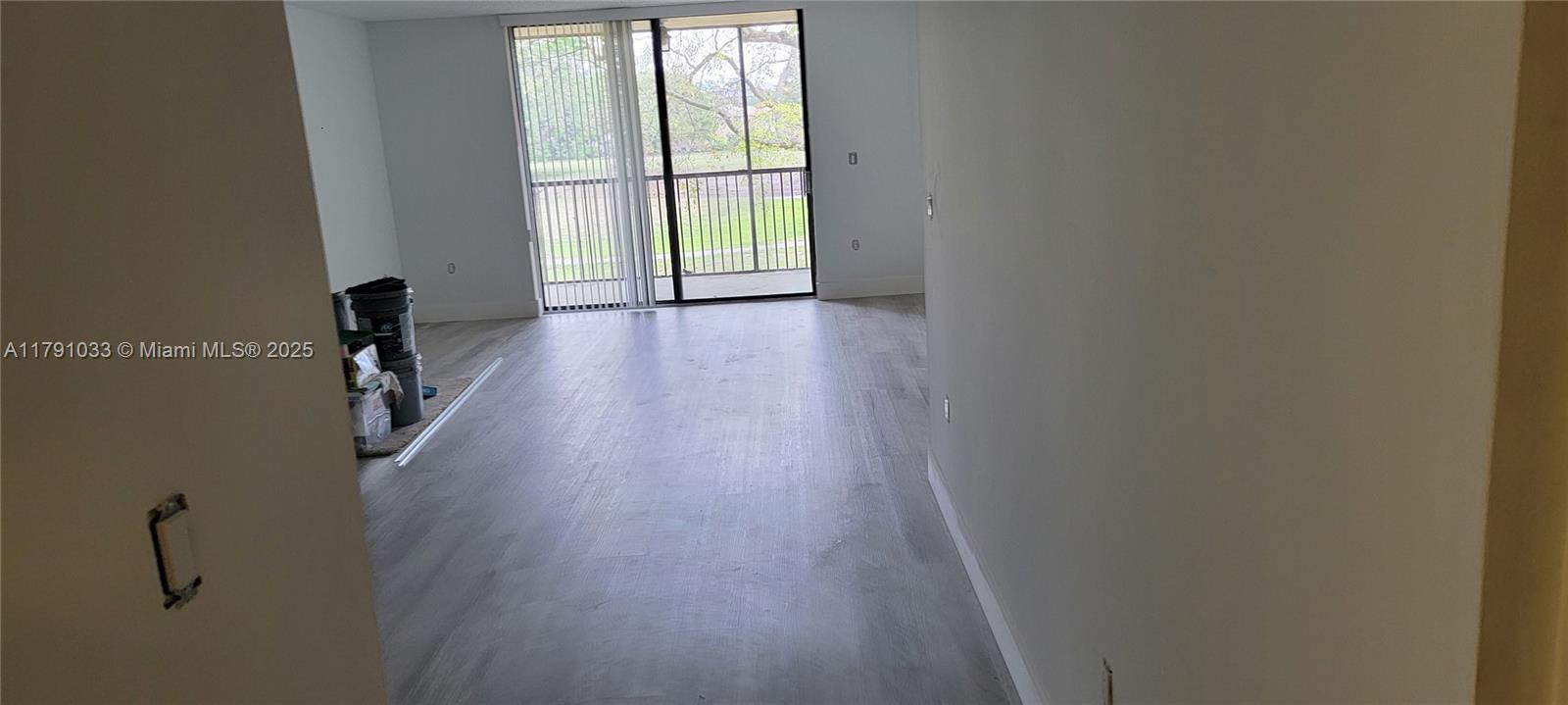 3650 Environ Blvd 205, Lauderhill, Miami-Dade County, Florida - 2 Bedrooms  
2 Bathrooms - 