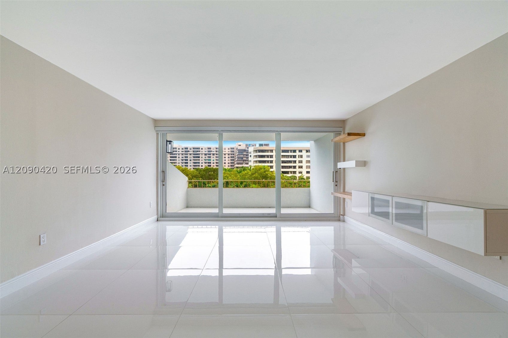 155 Ocean Lane Dr 413