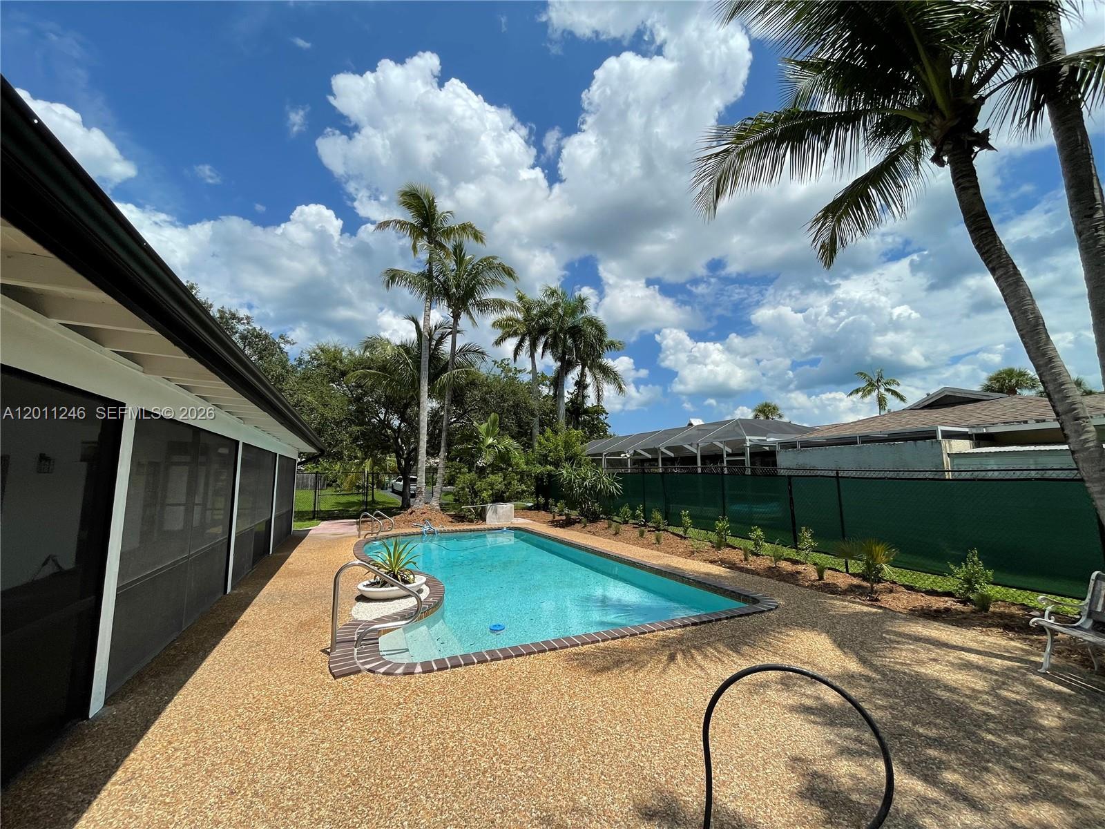 CUTLER HAMMOCK - Residential Lease