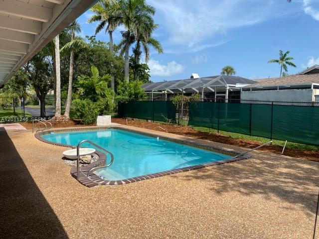 CUTLER HAMMOCK - Residential Lease